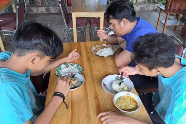 Kegiatan PT Buana Artha Semesta (8)
